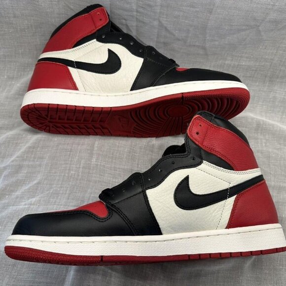 Air Jordan 4 Retro Midnight Navy - Picture 1 of 10